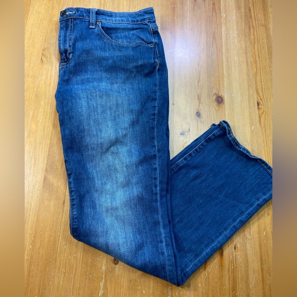 Gap Deep Blue Bootcut Jeans - Picture 4 of 8